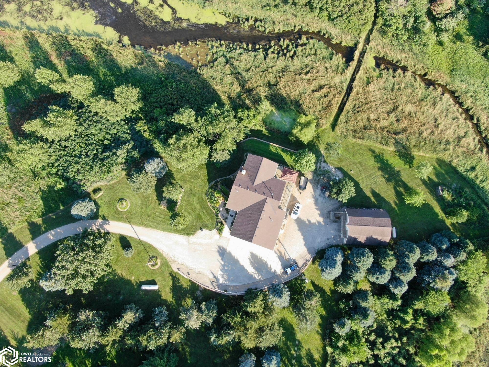 4055a 235th Street Clear Lake IA 50428