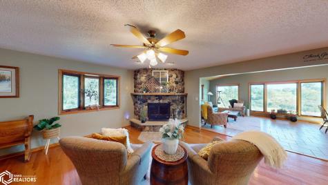 4055a 235th Street Clear Lake IA 50428