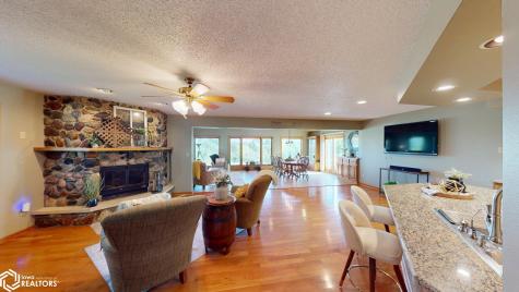 4055a 235th Street Clear Lake IA 50428