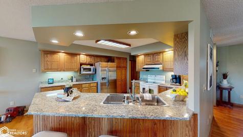 4055a 235th Street Clear Lake IA 50428