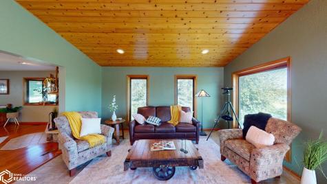 4055a 235th Street Clear Lake IA 50428