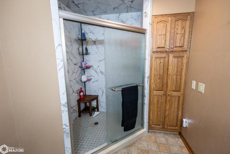 4055a 235th Street Clear Lake IA 50428