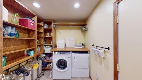 4055a 235th Street Clear Lake IA 50428