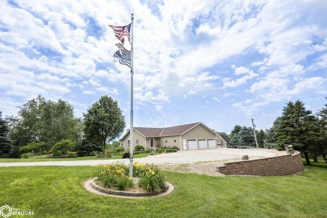 4055a 235th Street Clear Lake IA 50428