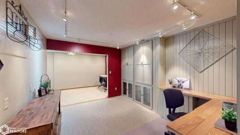 4055a 235th Street Clear Lake IA 50428