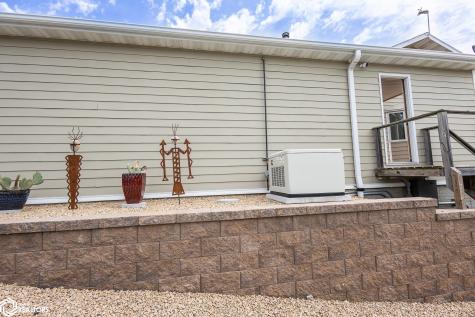 4055a 235th Street Clear Lake IA 50428