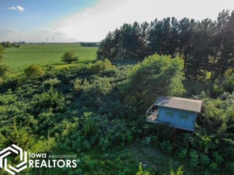 4055a 235th Street Clear Lake IA 50428