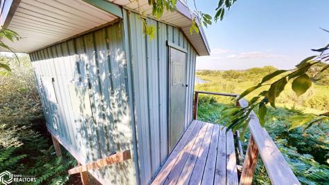 4055a 235th Street Clear Lake IA 50428
