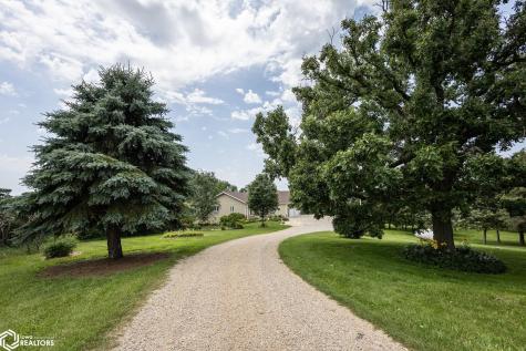 4055a 235th Street Clear Lake IA 50428