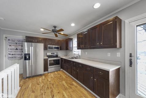 802 S Western Street Lake Mills IA 50450