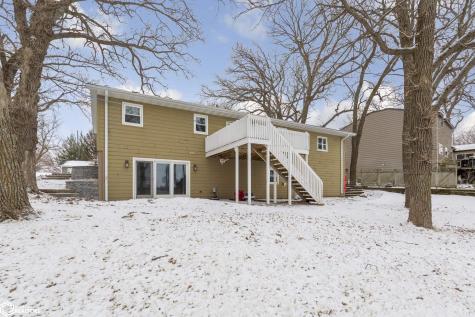 802 S Western Street Lake Mills IA 50450