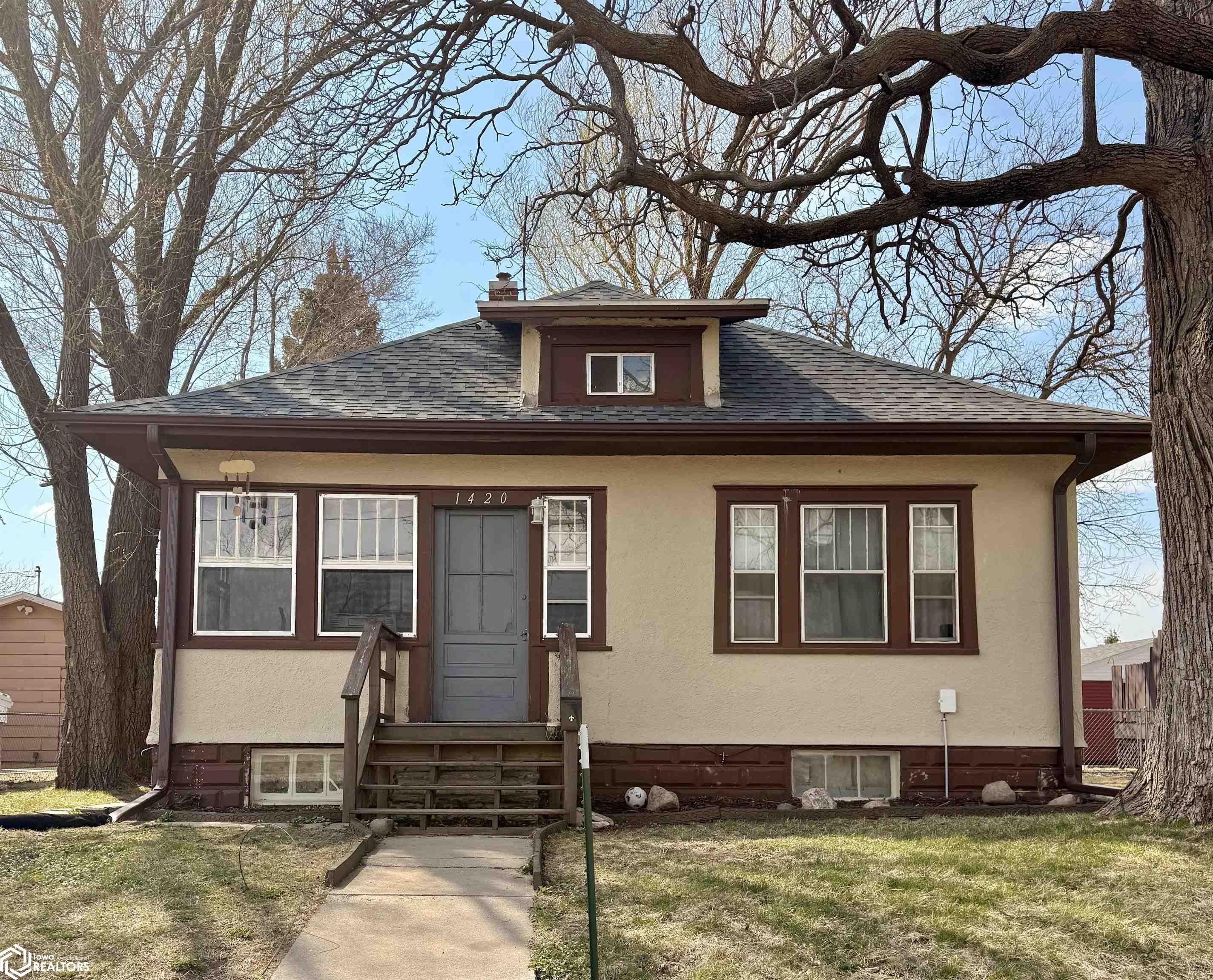 1420 S Pennsylvania Avenue Mason City IA 50401