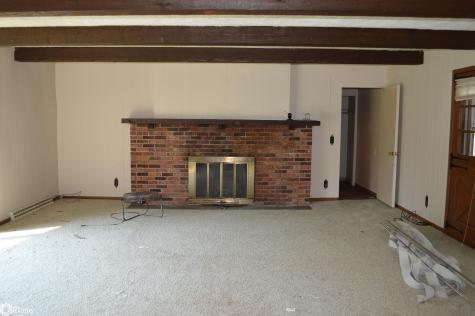 100 N Lee Street Dows IA 50071