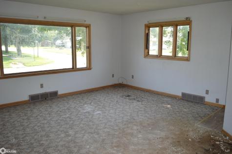 100 N Lee Street Dows IA 50071