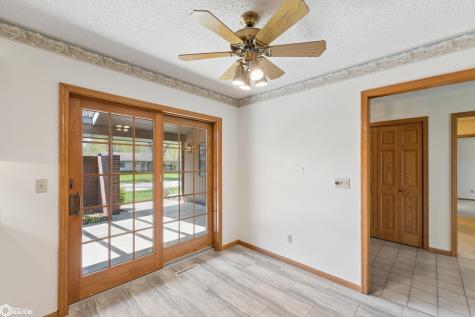 102 34th Street W Clear Lake IA 50428