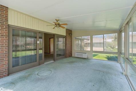 102 34th Street W Clear Lake IA 50428