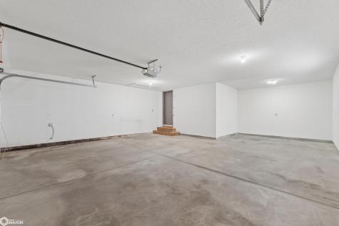 102 34th Street W Clear Lake IA 50428