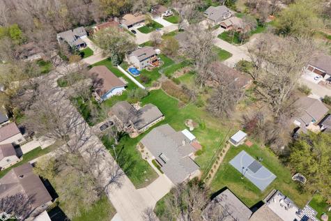 102 34th Street W Clear Lake IA 50428