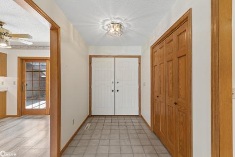 102 34th Street W Clear Lake IA 50428