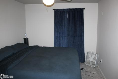 634 3rd Street SE Mason City IA 50401