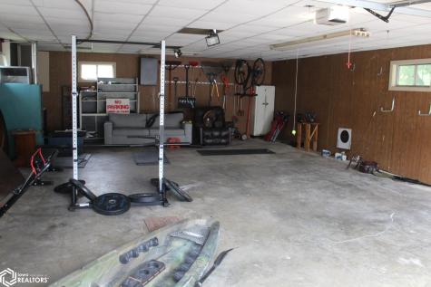 634 3rd Street SE Mason City IA 50401