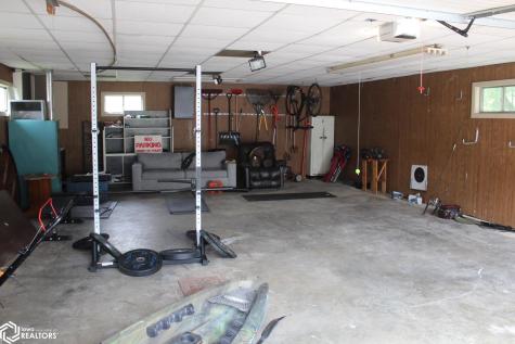 634 3rd Street SE Mason City IA 50401