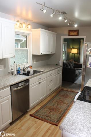 634 3rd Street SE Mason City IA 50401