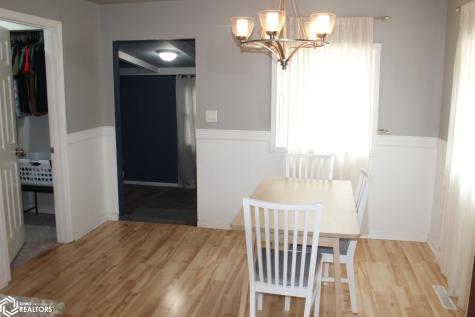 634 3rd Street SE Mason City IA 50401