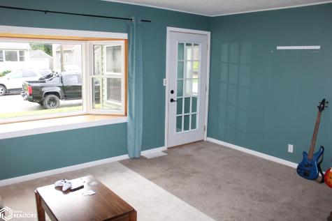 634 3rd Street SE Mason City IA 50401