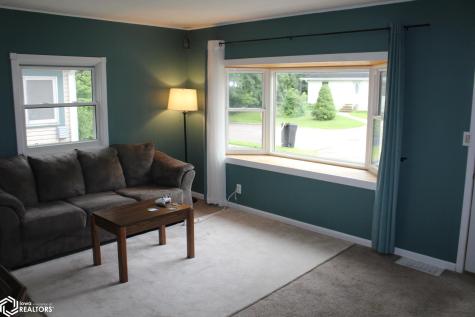 634 3rd Street SE Mason City IA 50401