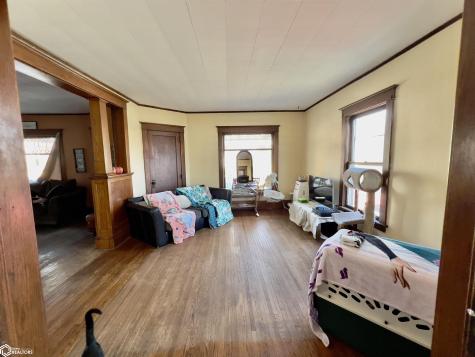 1602 Clark Street Charles City IA 50616