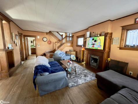 1602 Clark Street Charles City IA 50616