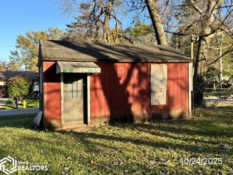 335 E North Street Manly IA 50456