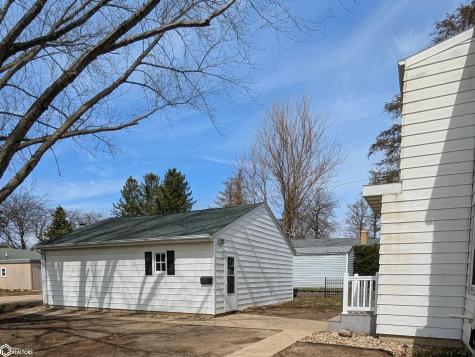 646 S Clark Street Forest City IA 50436