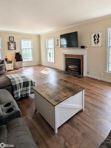 646 S Clark Street Forest City IA 50436