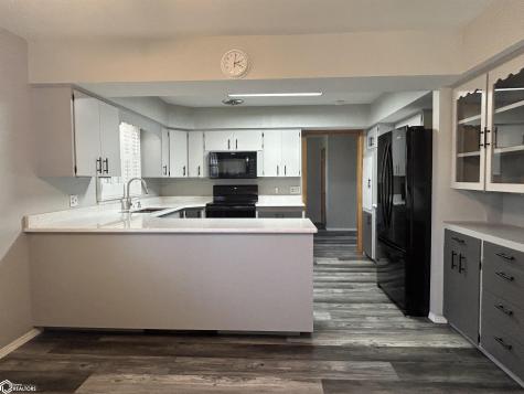 1610 Terrace Boulevard Hampton IA 50441