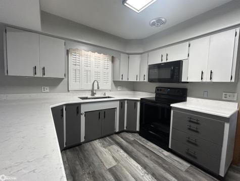1610 Terrace Boulevard Hampton IA 50441