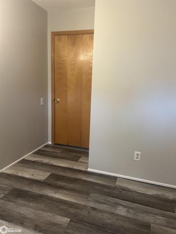 1610 Terrace Boulevard Hampton IA 50441