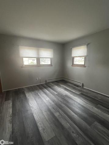 1610 Terrace Boulevard Hampton IA 50441