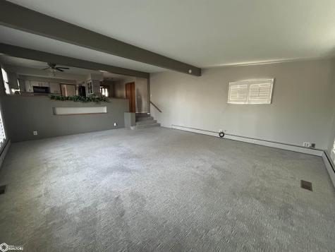 1610 Terrace Boulevard Hampton IA 50441