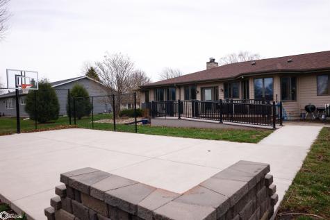 1030 15th Street SE Mason City IA 50401