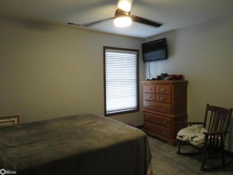 205 White Fox Drive Clarion IA 50525
