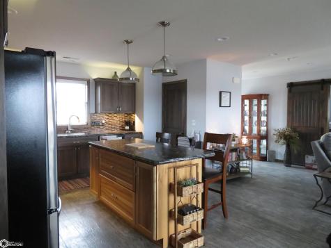 205 White Fox Drive Clarion IA 50525