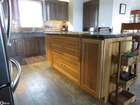 205 White Fox Drive Clarion IA 50525