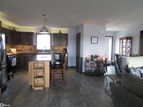 205 White Fox Drive Clarion IA 50525