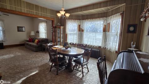 286 S Harrison Street Thompson IA 50478