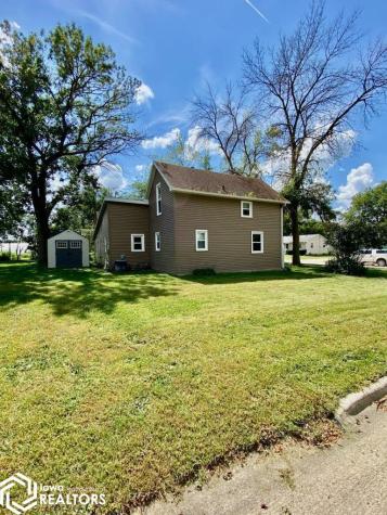 403 2nd Avenue SE Belmond IA 50421