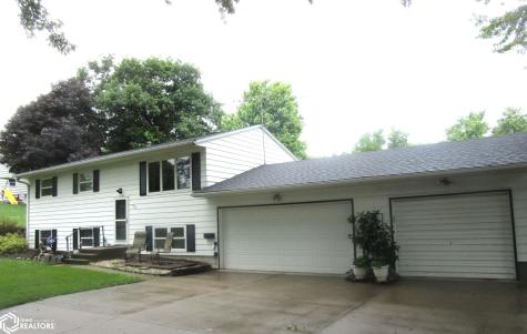 935 W M Street Forest City IA 50436