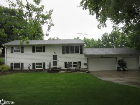 935 W M Street Forest City IA 50436