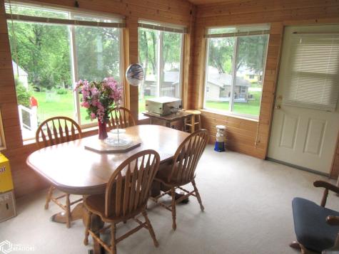 935 W M Street Forest City IA 50436